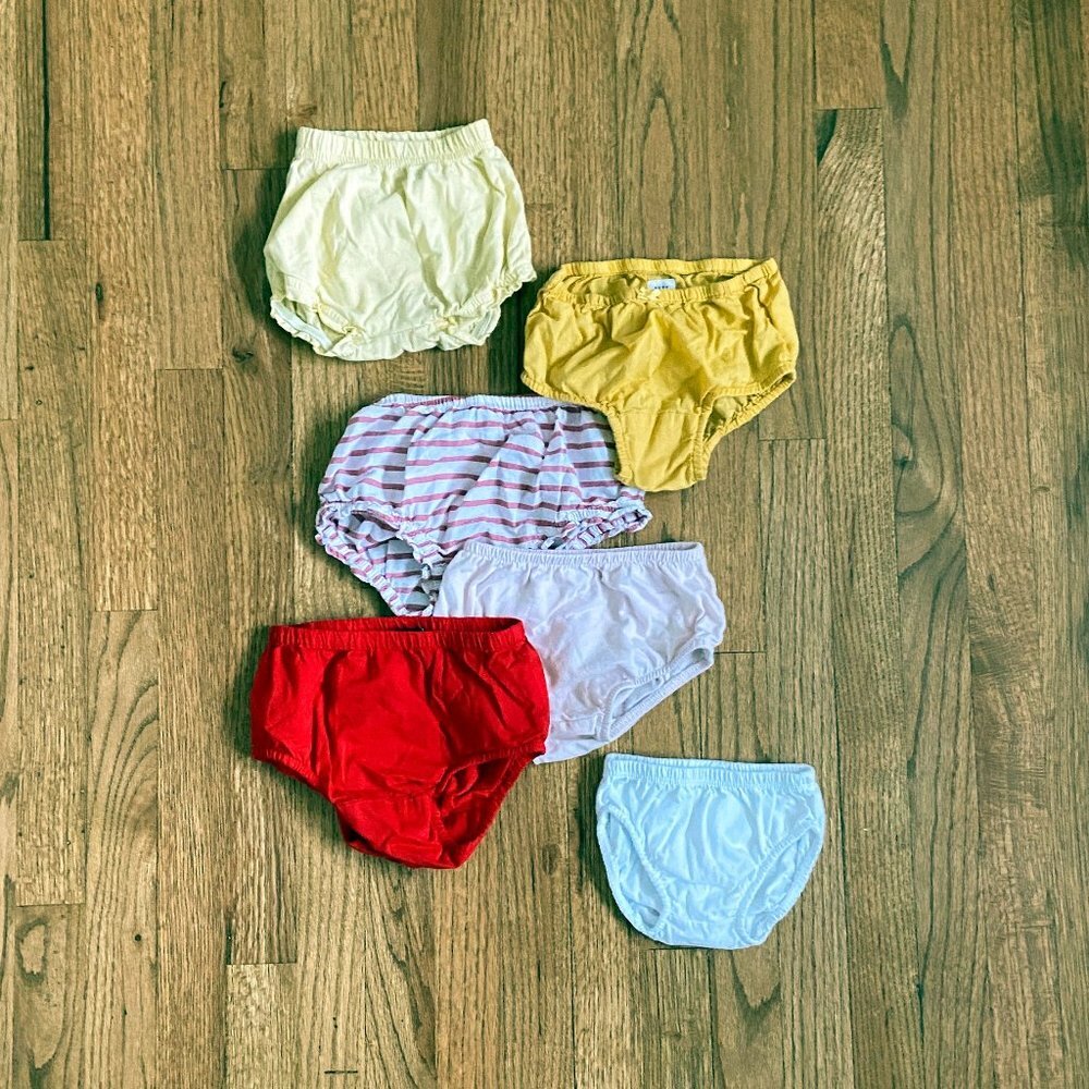 VARIOUS BRANDS | Lot of Baby Girl Diaper Covers